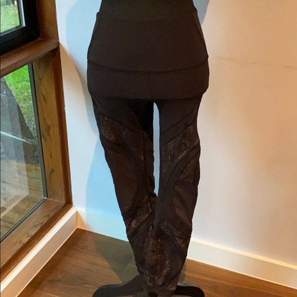 Lululemon under wonder high waist leggings size 6 - Picture 2 of 7